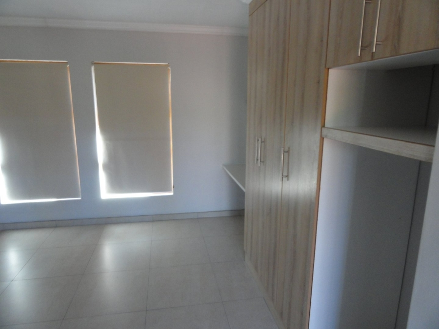 To Let 1 Bedroom Property for Rent in Die Bult North West